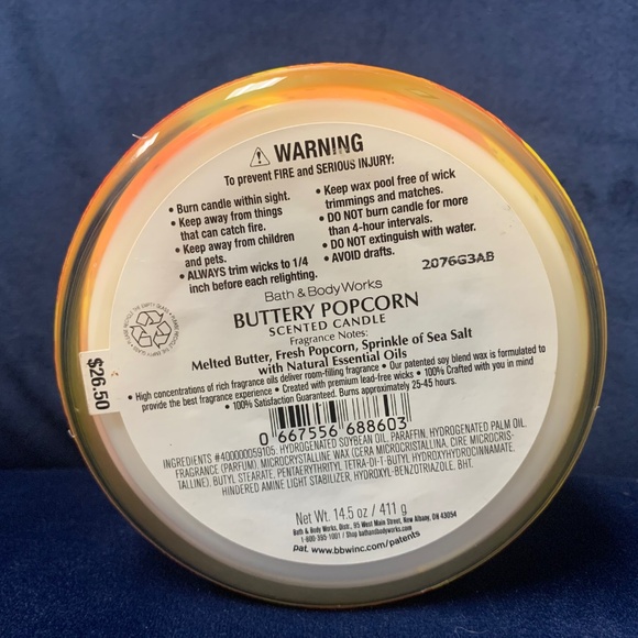 Bath and Body Works 3 wick candle - Picture 3 of 3